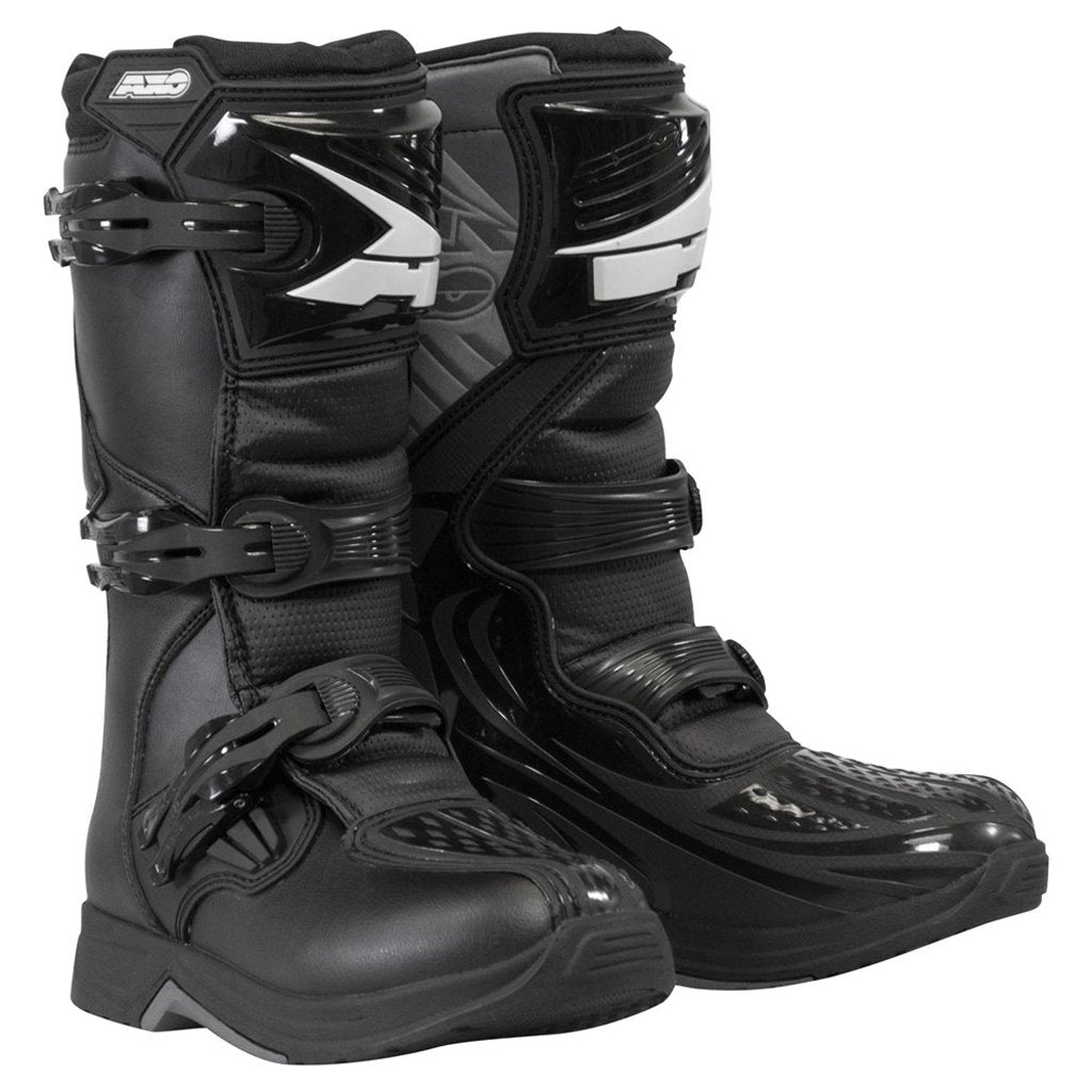 Drone Youth boots black